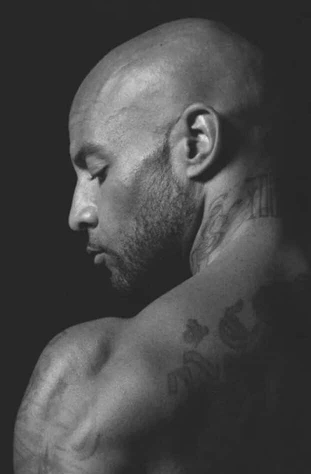 Booba obtient un double disque de platine avec « ULTRA » et détruit ses rivaux