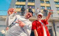 Lorenzo et Heuss L'Enfoire poussent l'âge de la retraite dans leur clip « Dans l'appart »