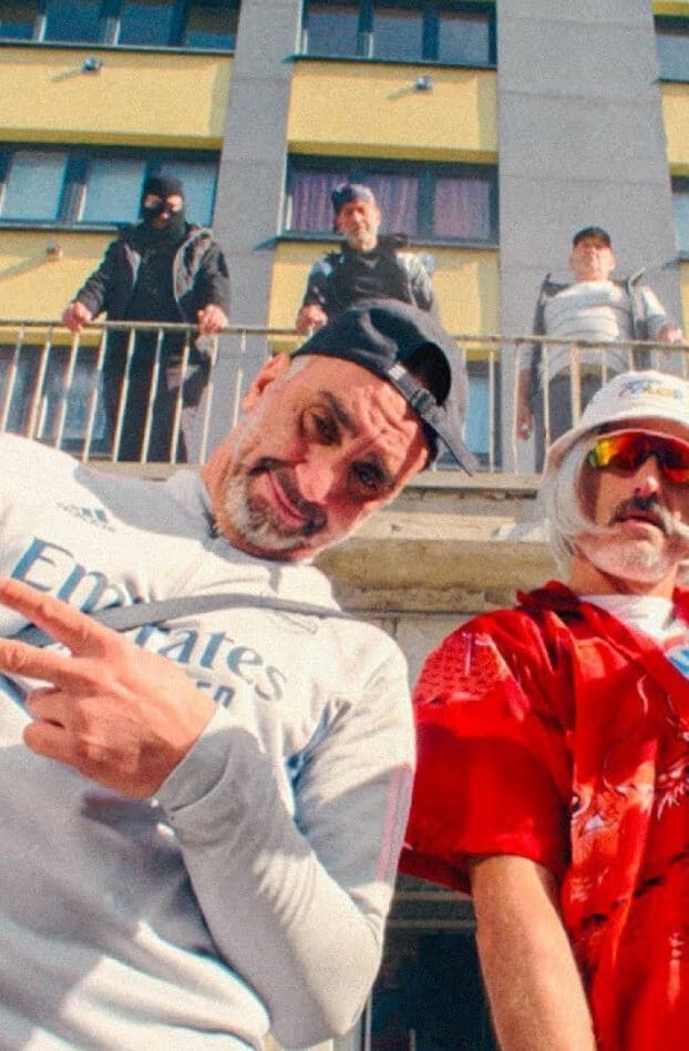 Lorenzo et Heuss L'Enfoire poussent l'âge de la retraite dans leur nouveau clip "Dans l'Appart"