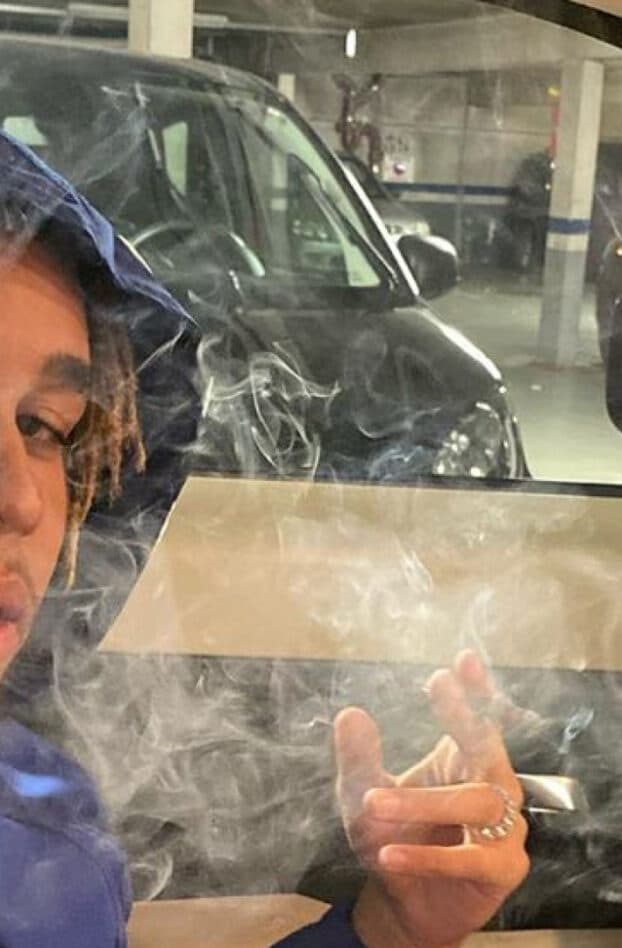 Zola interpellé par la police après un rodéo en voiture et une agression sur un automobiliste