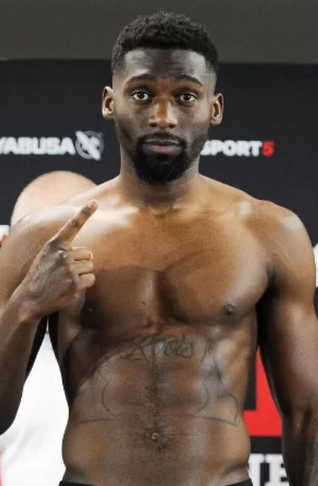 A quelques jours de son premier combat en PFL, Cédric Doumbé annonce forfait