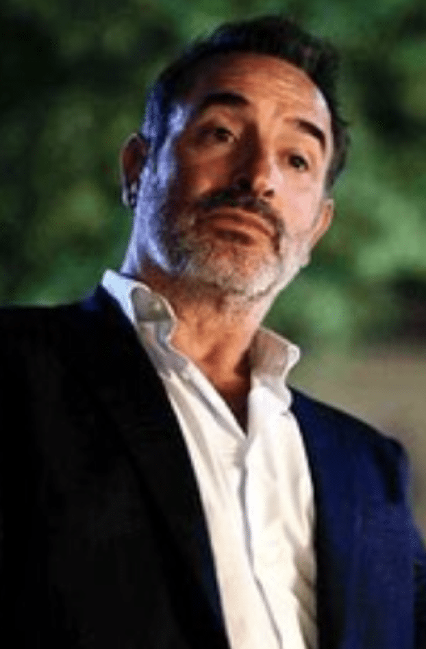 « Quand je fais la fête… » : Jean Dujardin se livre sur ses rapports avec les substances