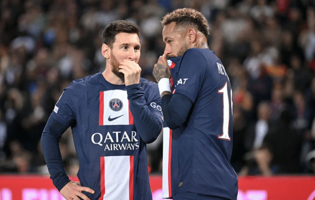 Le PSG répond aux critiques de Neymar et Lionel Messi après leurs départs