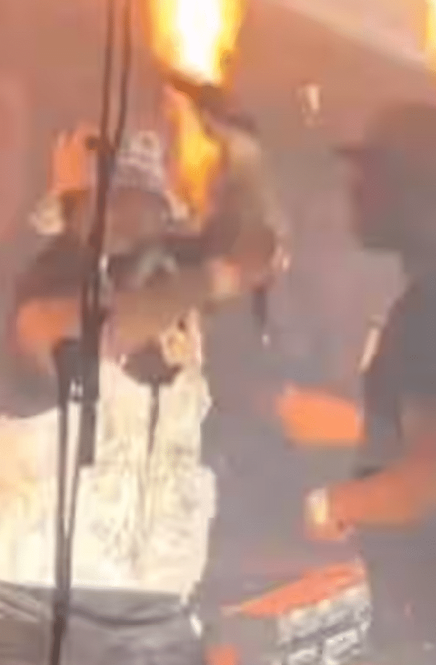 50 Cent lance son micro dans la foule en plein concert : une femme est transportée à l'hôpital