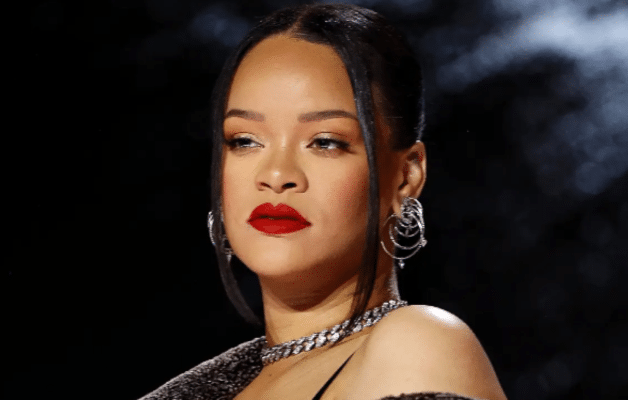 Rihanna officiellement de retour : elle prépare une tournée mondiale
