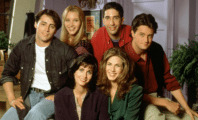 « Nous sommes une famille » : le casting de Friends réagit à la disparition de Matthew Perry