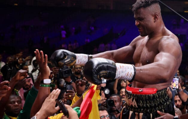 « Je vais le mettre… » : une recrue du PFL persuadée de battre Francis Ngannou