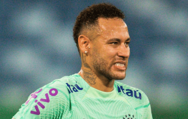 Neymar (31 ans) poursuivi par une employée pour travail illégal