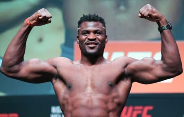 « Ca nous retarde... » : Le boss du PFL impatient que Francis Ngannou reprenne le MMA ?