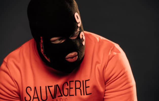 Kalash Criminel fait des révélations complètement folles sur sa pochette « La fosse aux Lions »