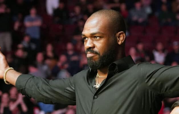 « Pour l’instant, je vais me... » : Jon Jones bientôt à la retraite ?