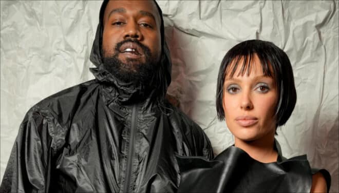 « Elle sait très bien comment… » : Bianca Censori métamorphosée par Kanye West ? Un proche balance