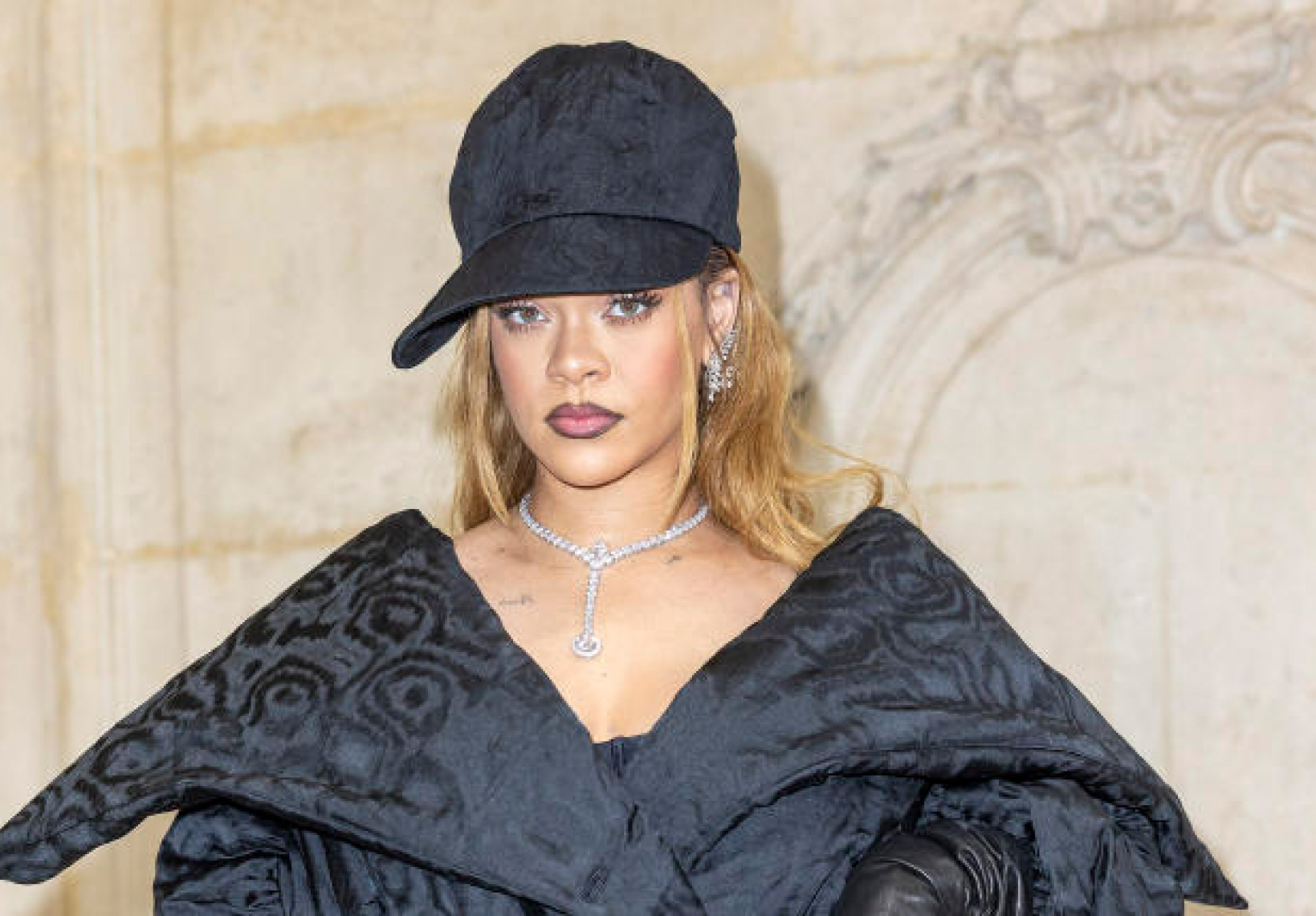 « Je n'ai pas encore les chansons » : Rihanna cash sur son retour musical