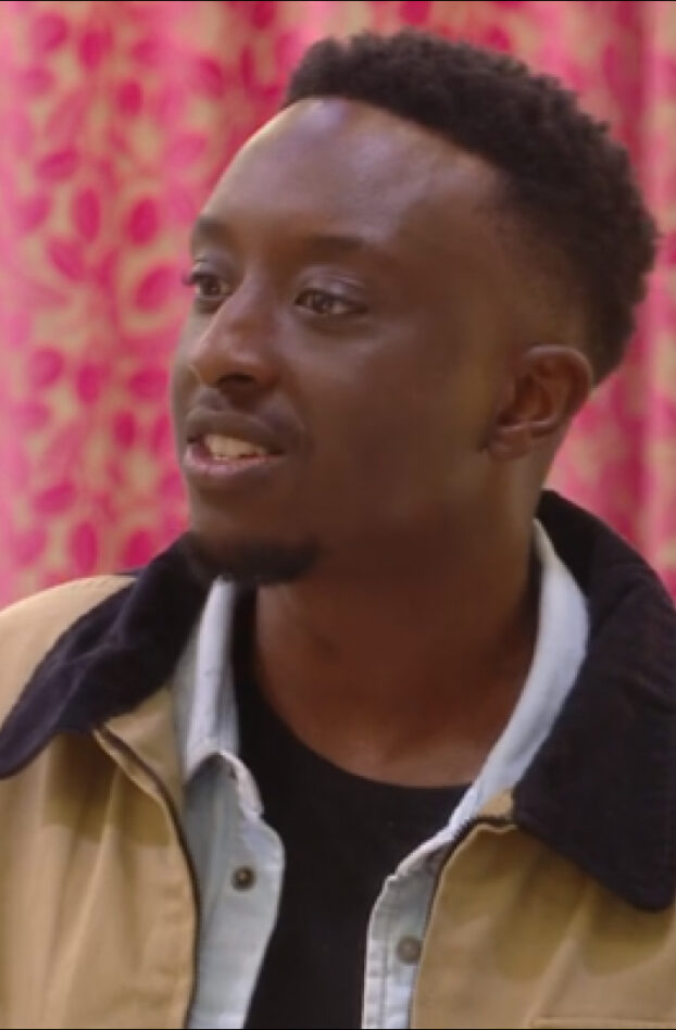 « Pas honte de bien gagner ma vie » : Ahmed Sylla revient sur la polémique LOL, qui rit sort