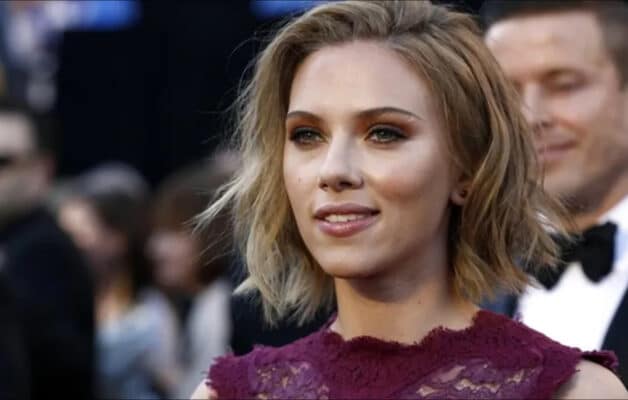 « Choquée, en colère et incrédule » : Scarlett Johansson s'emporte contre l'IA à cause du vol de sa voix