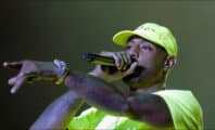 Booba dévoile un extrait d'un titre inédit et demande l'avis de ses fans