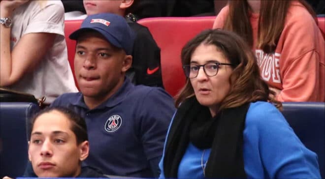 « Le football n’aime pas beaucoup les femmes» : Kylian Mbappé prend la défense de sa mère