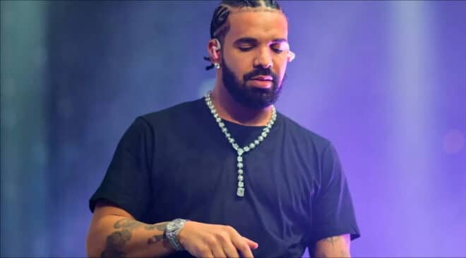 Drake accuse le Superbowl d’un complot pour ruiner sa carrière