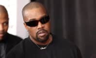 « Je suis devenu n... » : Kanye West choque avec son nouveau morceau « Heil Hitler »