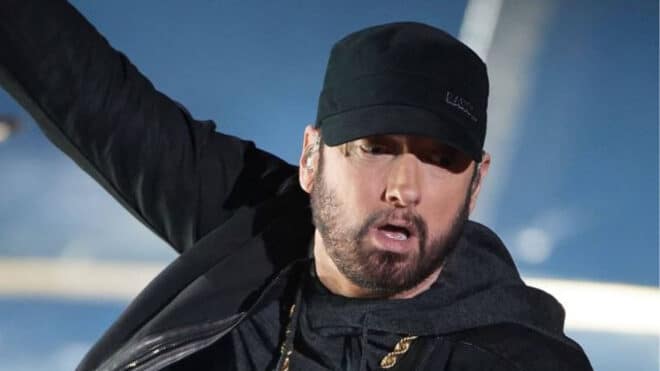Harcelé depuis six ans, Eminem dort dans une pièce cadenassée pour sa sécurité