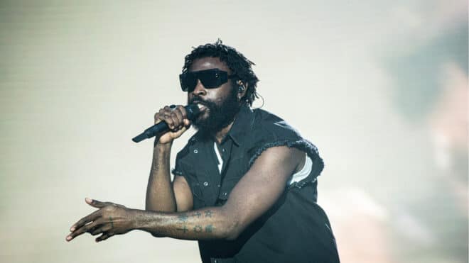 Damso réalise le deuxième meilleur démarrage de l’année avec son nouvel album « BĒYĀH »