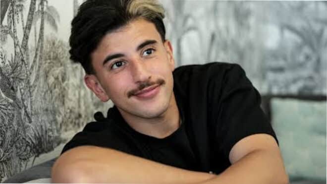 Just Riadh annonce qu’il est devenu papa il y a deux mois